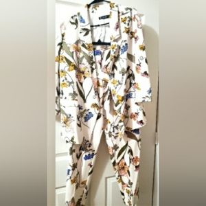 NWT New York & Company 7th Avenue Design Studio Suit.